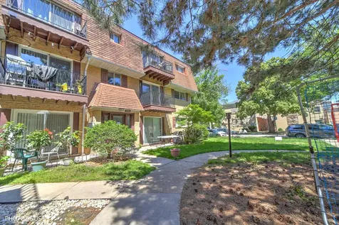 8559 West Rascher Avenue Chicago IL 60656