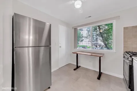 8559 West Rascher Avenue Chicago IL 60656