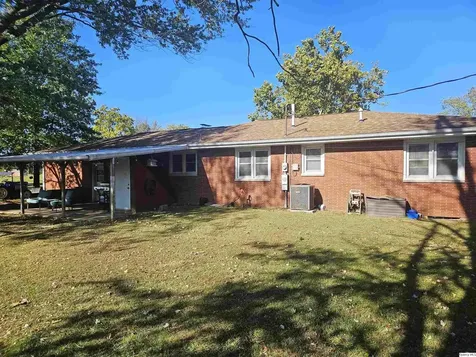 803 Maas Road Quincy IL 62305