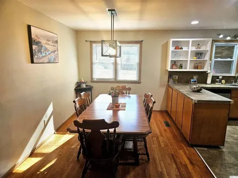 803 Maas Road Quincy IL 62305
