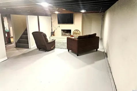 803 Maas Road Quincy IL 62305