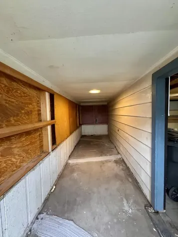17318 Walter Street Lansing IL 60438