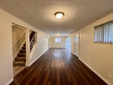 17318 Walter Street Lansing IL 60438