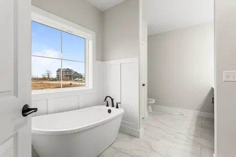 710 Wheatley Drive Mahomet IL 61853