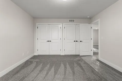 710 Wheatley Drive Mahomet IL 61853