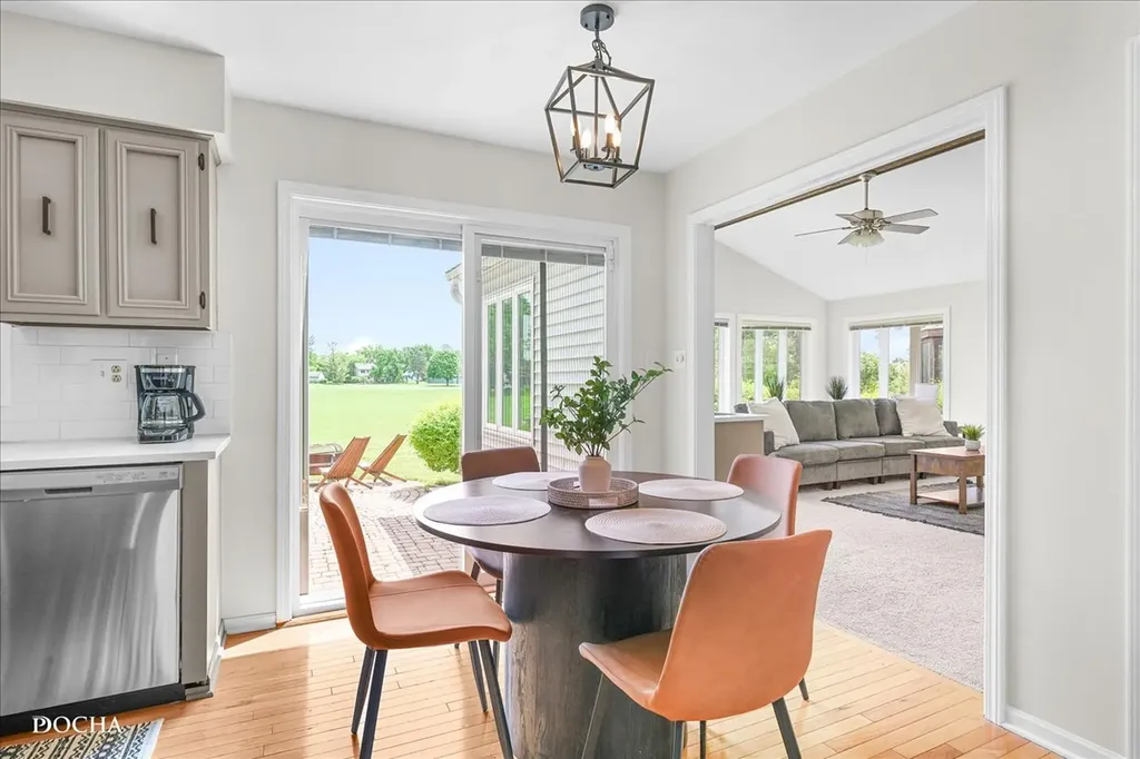 1012 Bainbridge Drive Naperville IL 60563