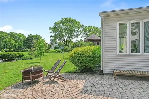 1012 Bainbridge Drive Naperville IL 60563