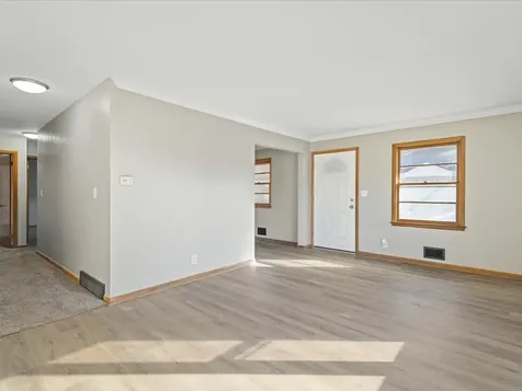 820 Cottage Grove Avenue Rockford IL 61103