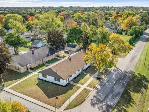 820 Cottage Grove Avenue Rockford IL 61103