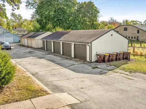 820 Cottage Grove Avenue Rockford IL 61103