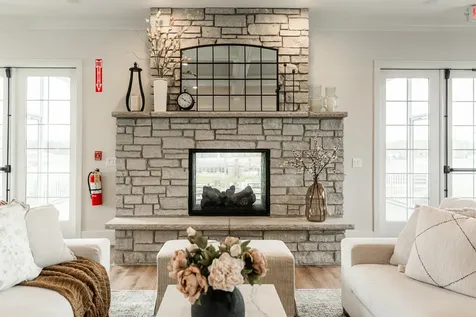 68 Kloe Lane Sycamore IL 60178