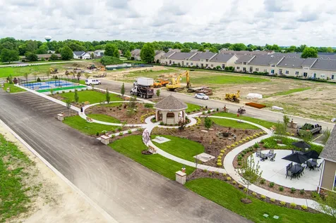 68 Kloe Lane Sycamore IL 60178