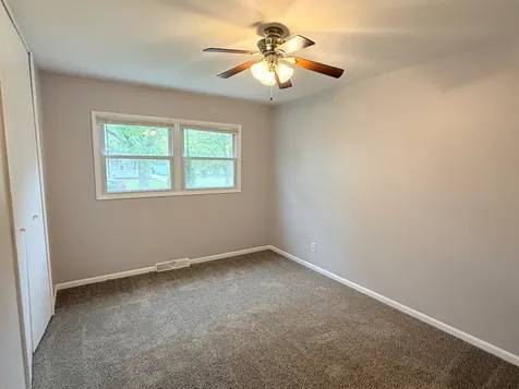 18905 Park Avenue Lansing IL 60438