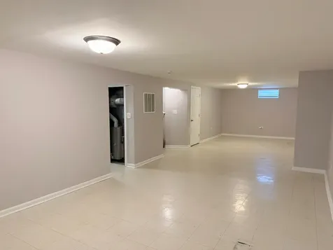 18905 Park Avenue Lansing IL 60438