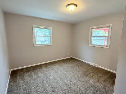 18905 Park Avenue Lansing IL 60438