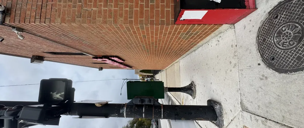 200 East 35th Street Chicago IL 60616