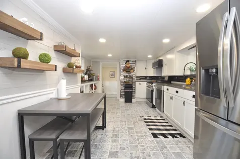 5724 Milwaukee Avenue Richmond IL 60071