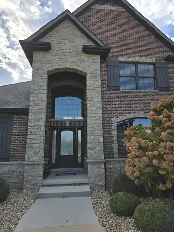 9667 Crossbow Drive N Bloomington IL 61705