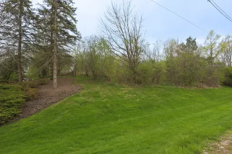 39976 Jonathan Knolls Lane Wadsworth IL 60083