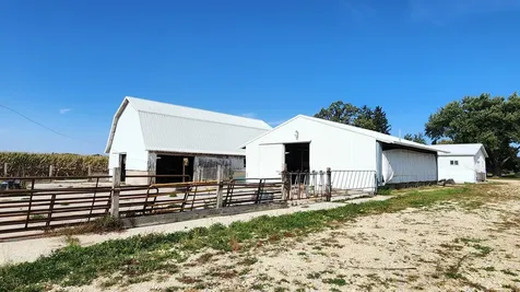 6079 Manchester Road Poplar Grove IL 61065