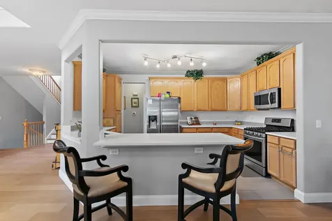 244 Lineas Lane Geneva IL 60134