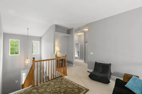 244 Lineas Lane Geneva IL 60134