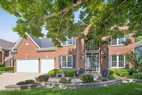 2442 Bird Lane Batavia IL 60510