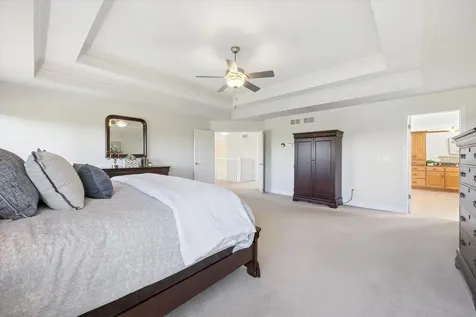 2442 Bird Lane Batavia IL 60510