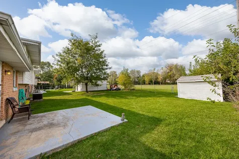 10624 South Michael Drive Palos Hills IL 60465