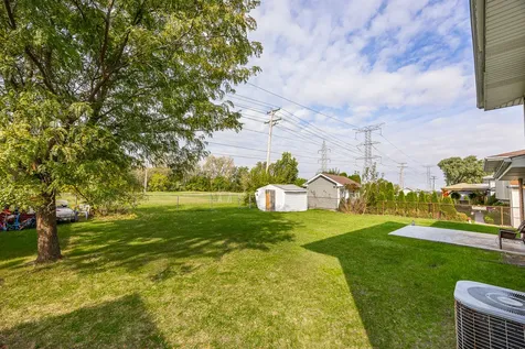 10624 South Michael Drive Palos Hills IL 60465