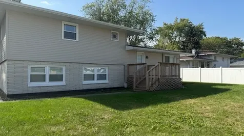 2958 191ST Street Lansing IL 60438