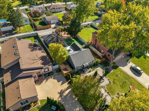 445 South Ellis Street Bensenville IL 60106