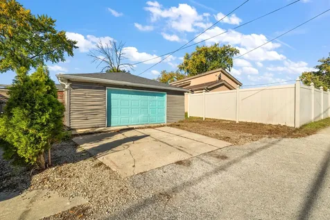 445 South Ellis Street Bensenville IL 60106