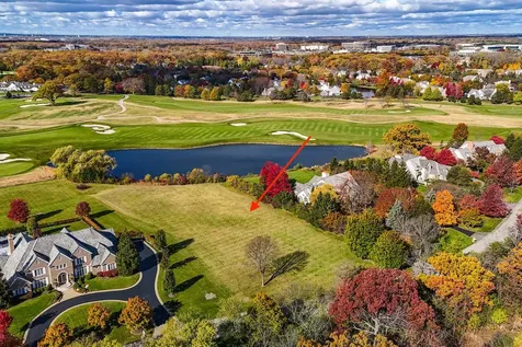 470 South Stablewood Lane Lake Forest IL 60045