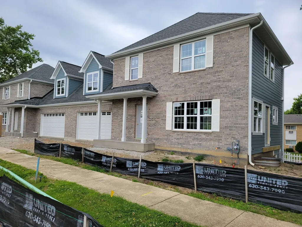 5806 58TH Street Clarendon Hills IL 60514