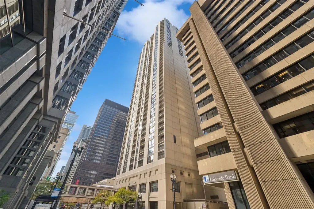 200 North Dearborn Street Chicago IL 60601
