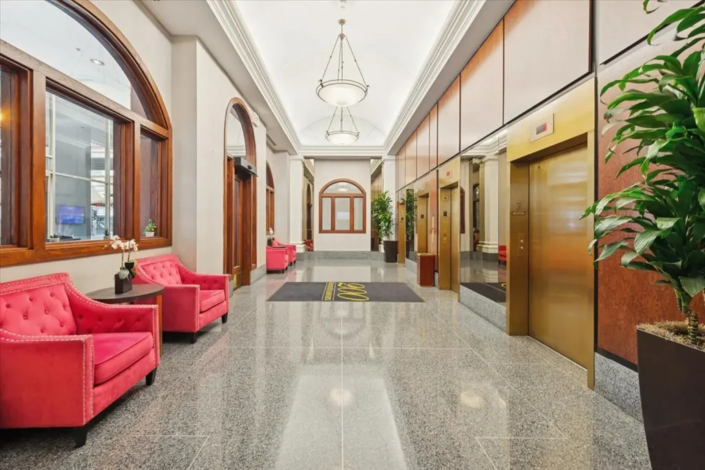 200 North Dearborn Street Chicago IL 60601