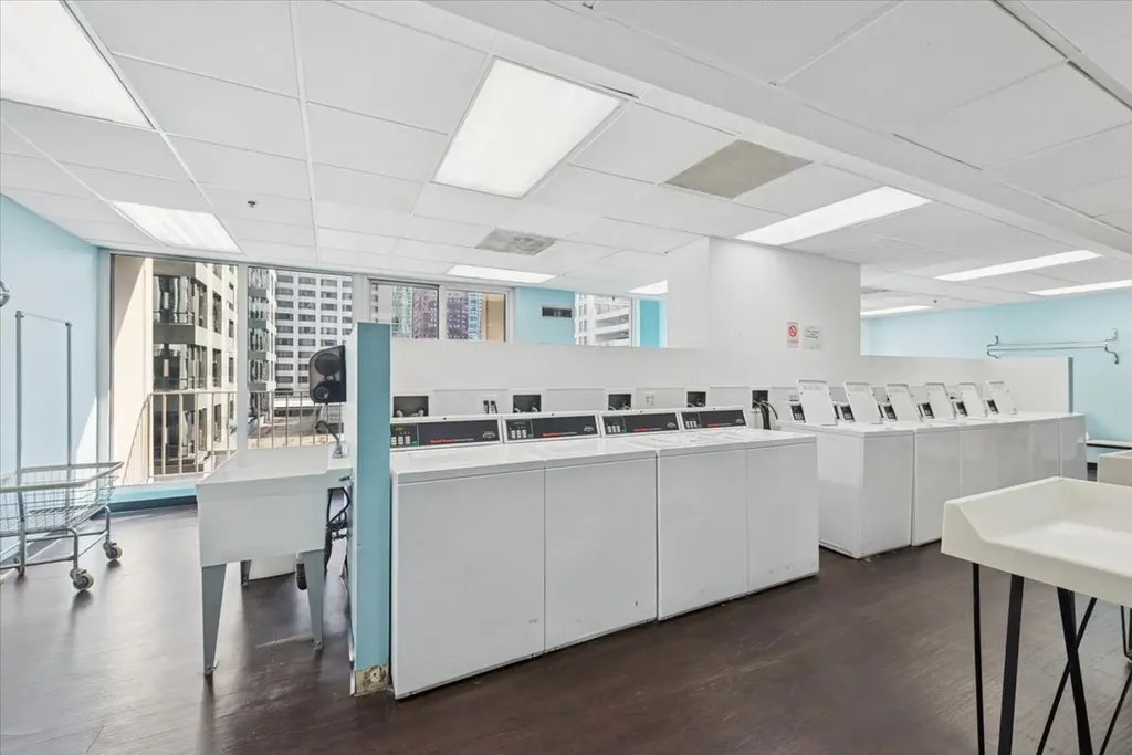 200 North Dearborn Street Chicago IL 60601