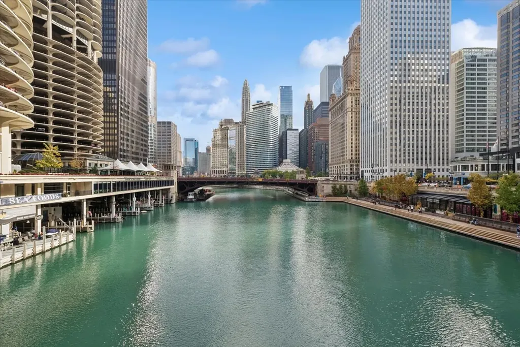 200 North Dearborn Street Chicago IL 60601
