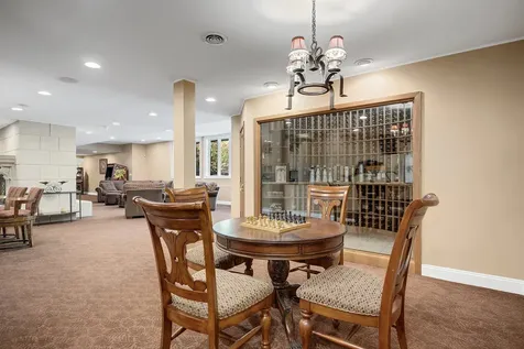 1890 Robinwood Lane Riverwoods IL 60015