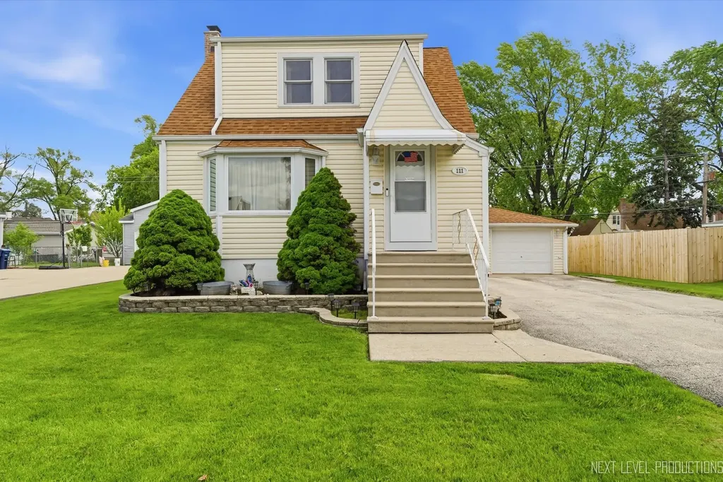 111 South Roy Avenue Northlake IL 60164