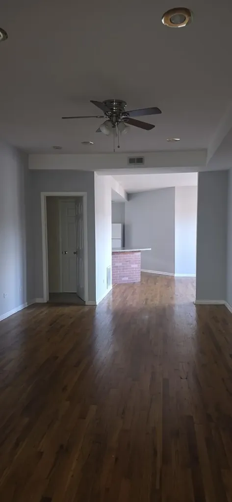 5742 South King Drive Chicago IL 60637