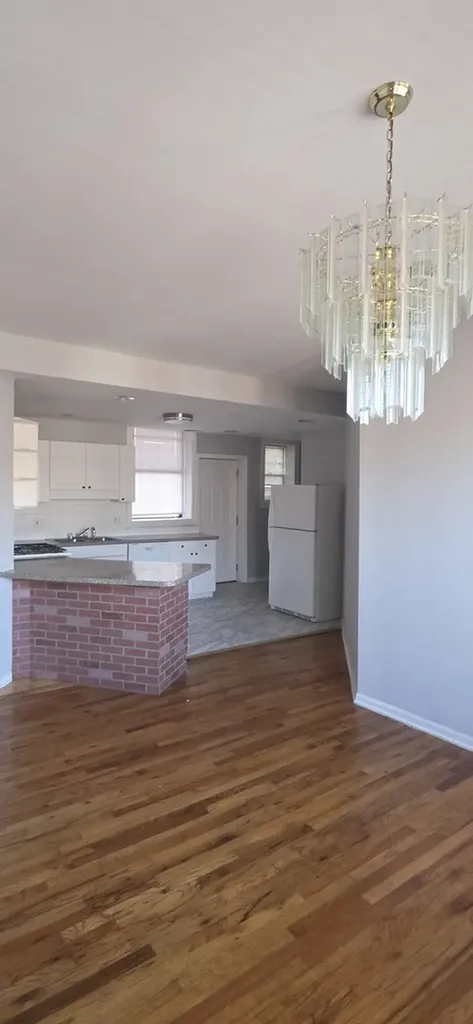 5742 South King Drive Chicago IL 60637