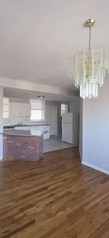 5742 South King Drive Chicago IL 60637