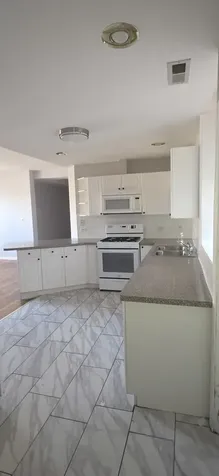 5742 South King Drive Chicago IL 60637