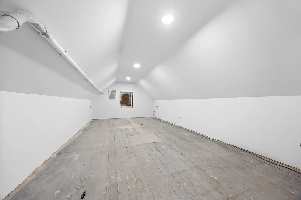 3408 South Carpenter Street Chicago IL 60608