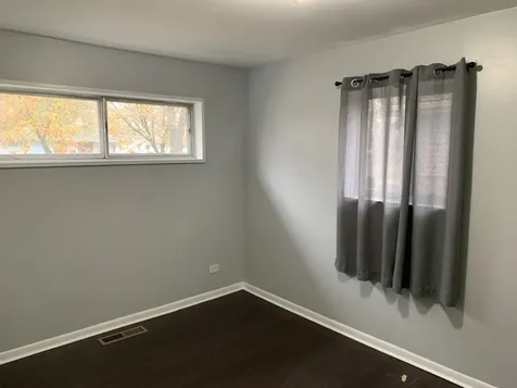17335 Community Street Lansing IL 60438