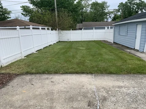17335 Community Street Lansing IL 60438