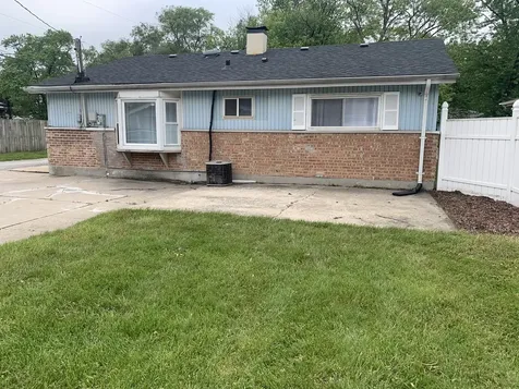 17335 Community Street Lansing IL 60438