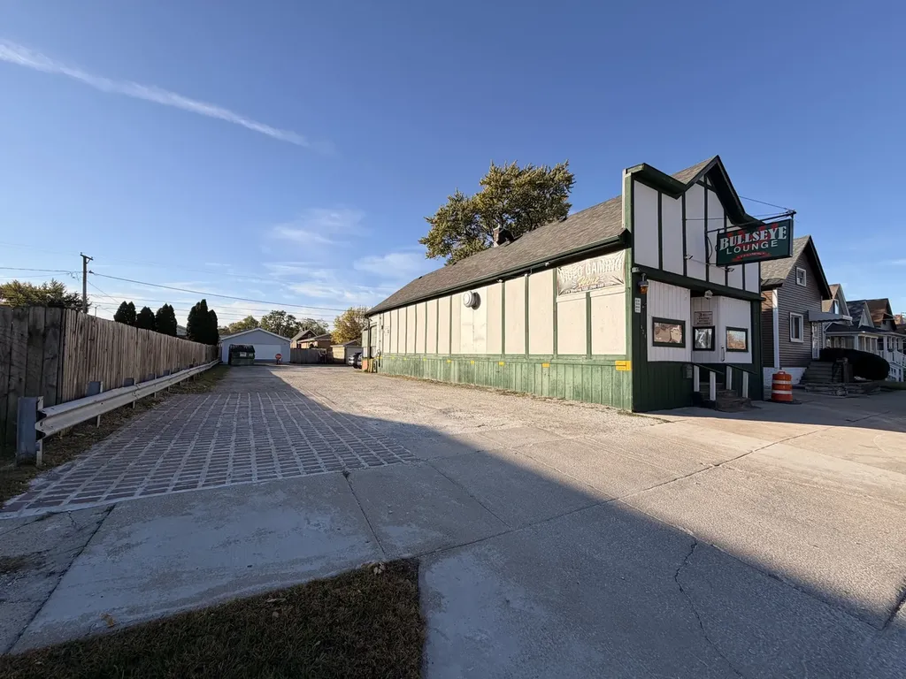 427 Pulaski Road Calumet City IL 60409
